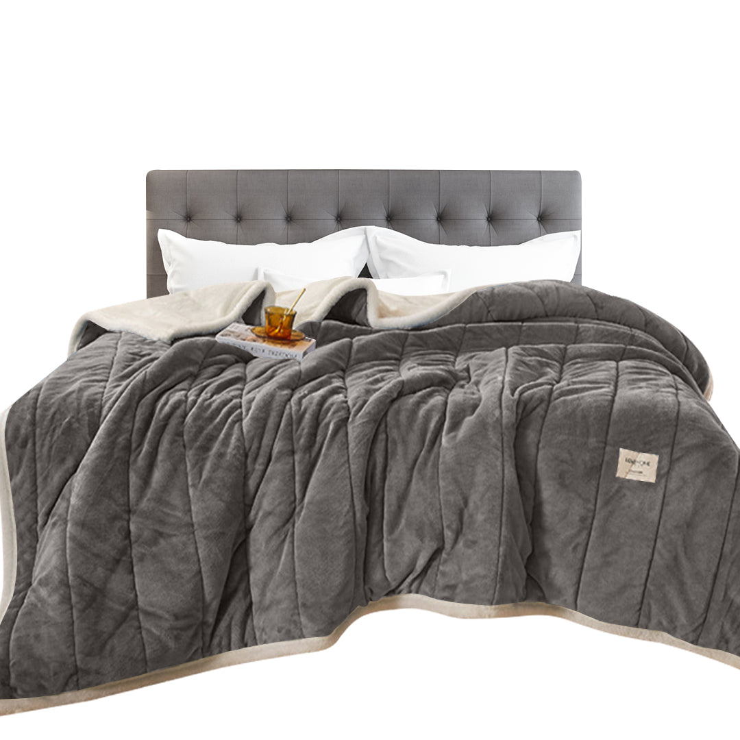 Light Grey Coral Fleece Blanket Autumn Winter Warm 120x200cm