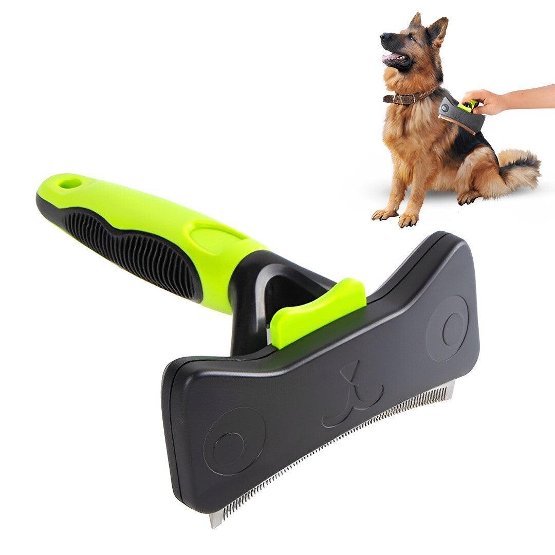 Green Curved Pet Comb, Tangle-Free Design, Fur Friend Campanion