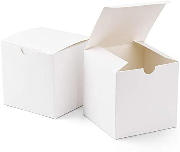 10 Pack White 8x8x8cm Square Cube Card Gift Box