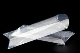 50 Pack Clear Pillow Shaped Gift Box - Image 4