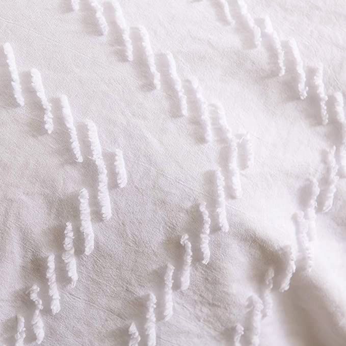 Tufted Boho Wave Jacquard Super King White Duvet Cover - Image 2