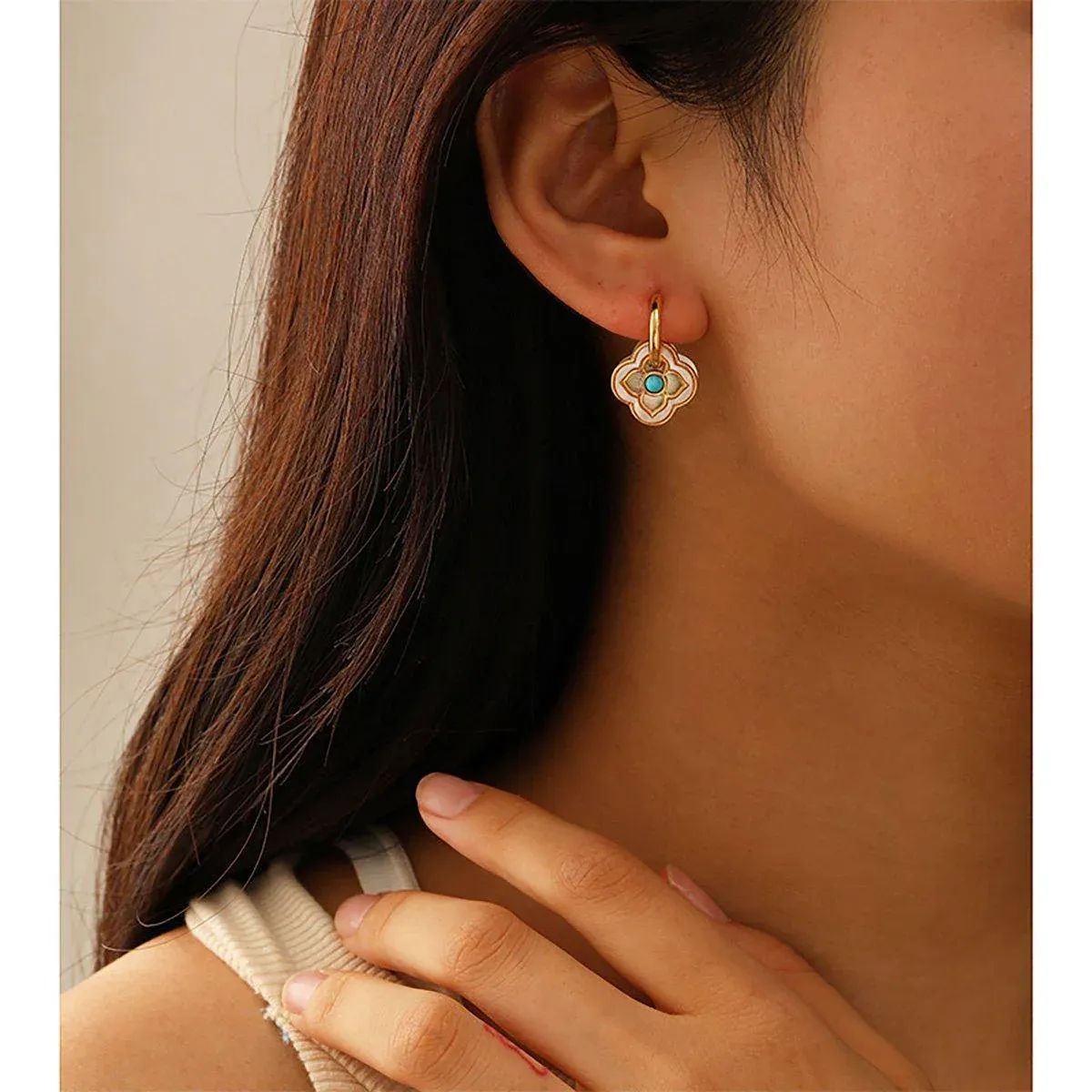 Natural Shell Four-Leaf Clover Earrings - Image 4
