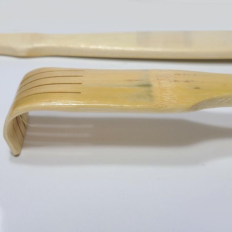 Long Handle Bamboo Back Scratcher 46cm 2PCS - Image 4