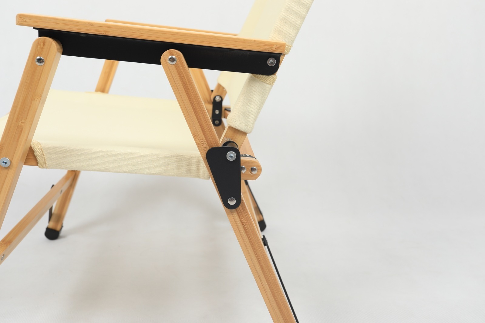 4x Bamboo Canvas Foldable Outdoor Camping Chair Wooden Picnic Park Khaki - Image 9