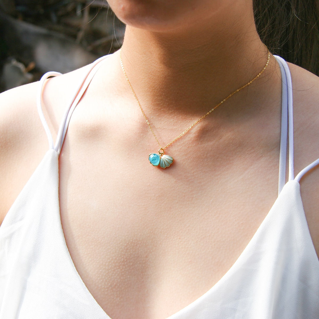 Gift Box - Aroma Necklace 925 Silver, Gold coated - Green Shell Ocean Breeze (Light blue) + Purify Oil Blend - Image 3