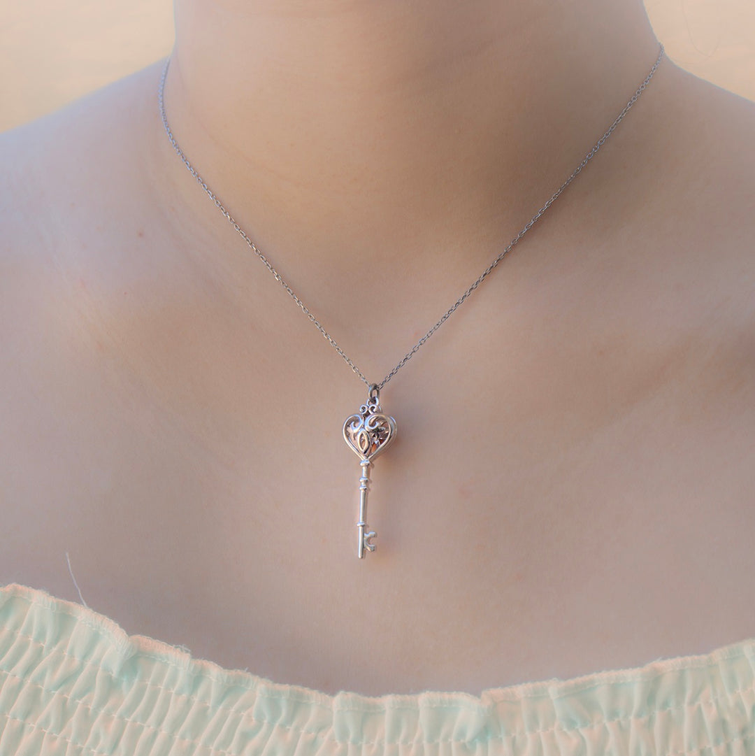 Gift Box - Key White Gold Aroma Necklace + Purify Oil Blend - Image 3