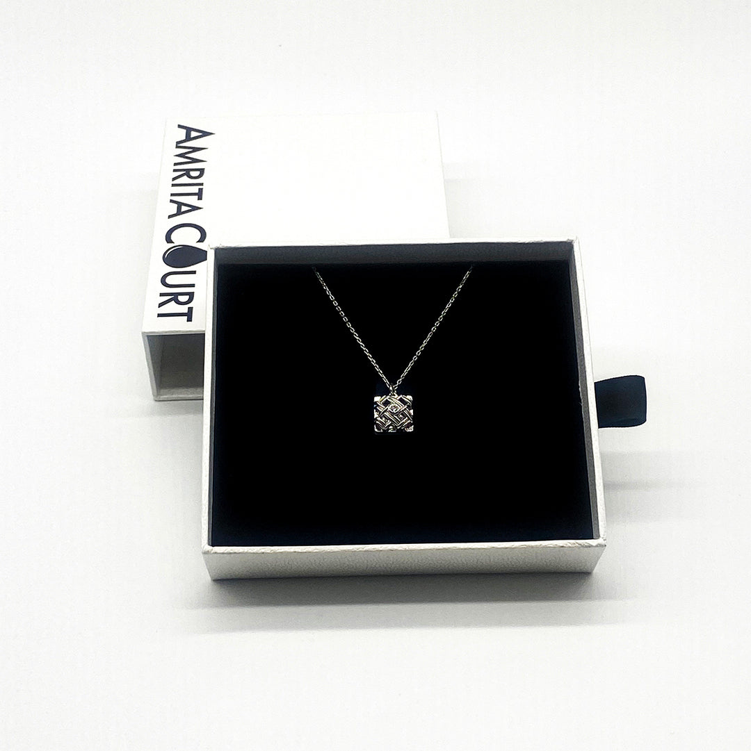 Gift Box - Chest White Gold Aroma Necklace + Purify Oil Blend - Image 4