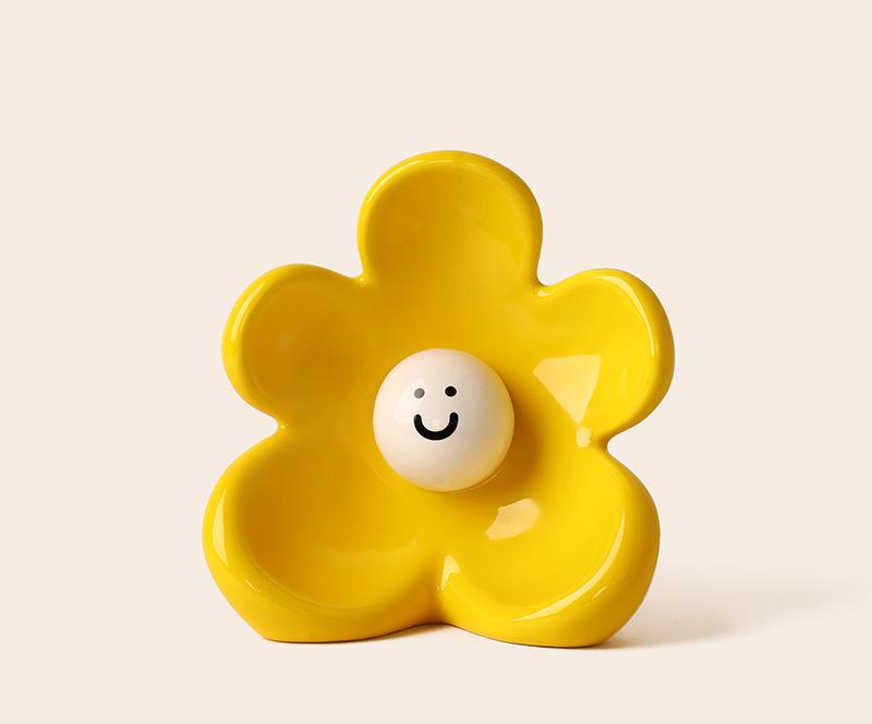Artistic Floral Smiling Face Ceramic Gloss Finish Vase in Lemon Yellow