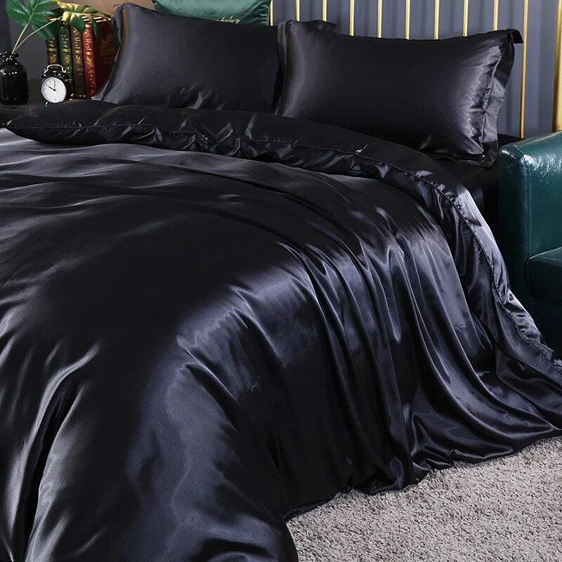 Luxurious Black US King Size 3-Piece Satin Bedding Ensemble, Modern Living - Image 3